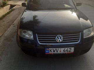 Volkswagen Passat foto 2