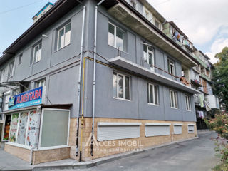 Apartament cu 5 camere sau mai multe, 120 m², Buiucani, Chișinău foto 2