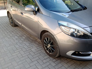 Renault Grand Scenic foto 7