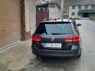 Volkswagen Passat foto 3