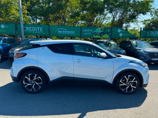 Toyota C-HR foto 5