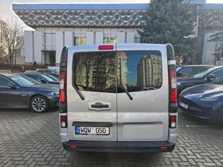 Opel Vivaro foto 4