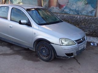 Renault Clio Symbol foto 4