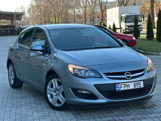 Opel Astra foto 2