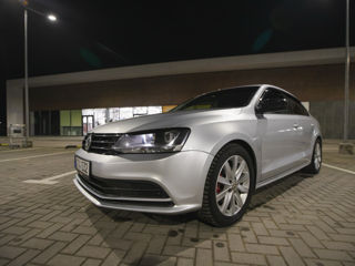 Volkswagen Jetta foto 9