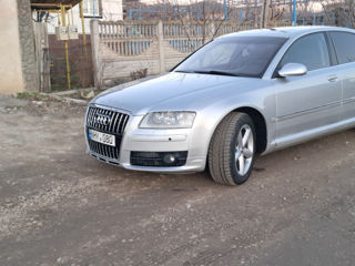 Audi A8 foto 3