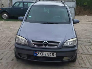 Opel Zafira foto 5