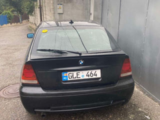 BMW 3 Series Coupe foto 3