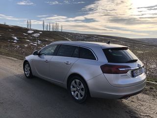 Opel Insignia foto 4