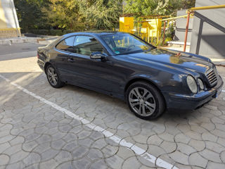 Mercedes CLK-Class foto 4