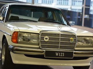 Mercedes-Retro-70-80e goda.W115,W116,W123,W124,W126,M115-116-117,M615-616-617,M102-103-104,M601-602 foto 13