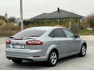 Ford Mondeo foto 4