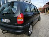 Opel Zafira foto 5