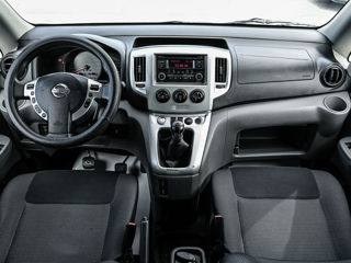 Nissan NV200 фото 6