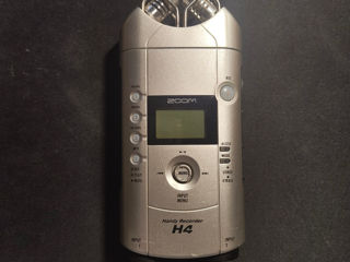 Zoom H4