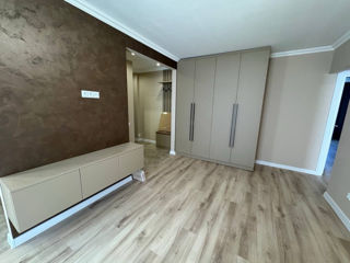 Apartament cu 2 camere, 60 m², Botanica, Chișinău foto 4