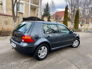 Volkswagen Golf foto 2