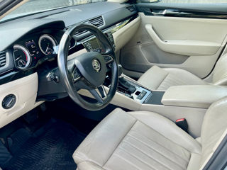 Skoda Superb foto 5