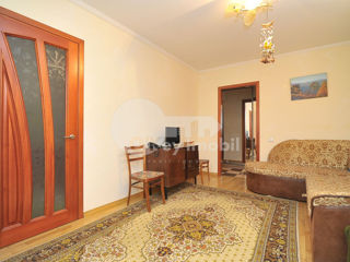 Apartament cu 2 camere, 65 m², Botanica, Chișinău foto 5