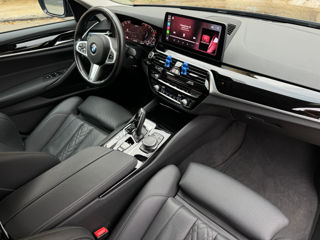 BMW 5 Series foto 5