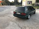 Volkswagen Passat foto 4