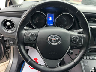 Toyota Auris foto 11