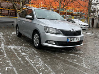 Skoda Fabia foto 2