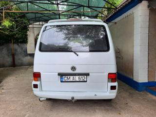 Volkswagen Transporter foto 4