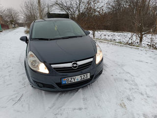 Opel Corsa foto 2