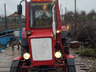 Se vinde tractor T25 cu plug si acte