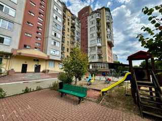 3-х комнатная квартира, 116 м², Центр, Кишинёв