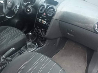 Opel Corsa foto 8