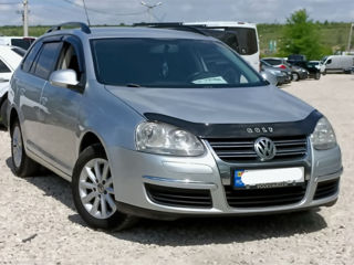 Volkswagen Golf foto 1