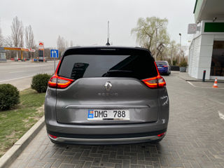 Renault Grand Scenic foto 3