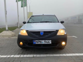 Dacia Logan foto 8