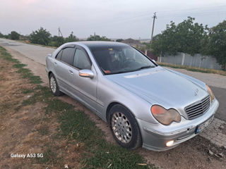 Mercedes C-Class