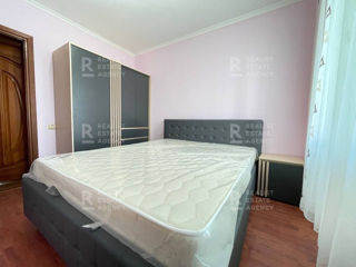 Apartament cu 3 camere, 80 m², Botanica, Chișinău foto 2