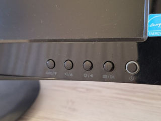 Монитор Philips  фото 4