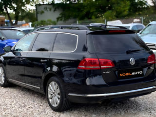 Volkswagen Passat foto 4