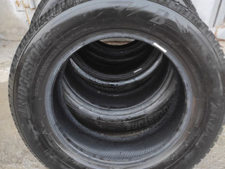 225/65 R17 Bridgestone foto 2