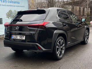 Lexus UX foto 5