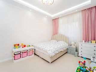 Apartament cu 3 camere, 104 m², Centru, Chișinău foto 6