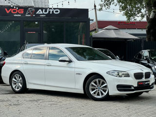 BMW 5 Series foto 4