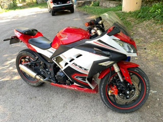 Viper F4-550cc foto 3