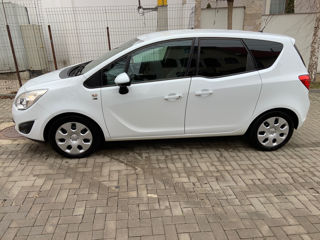 Opel Meriva foto 2