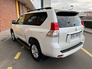 Toyota Land Cruiser Prado foto 11