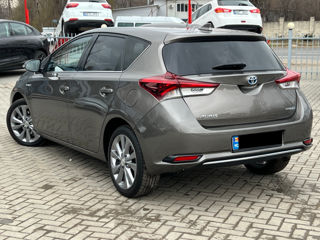 Toyota Auris foto 3