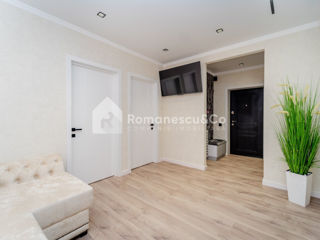 Apartament cu 2 camere, 70 m², Buiucani, Chișinău foto 13