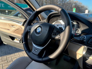 BMW 5 Series foto 11