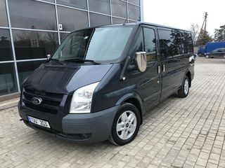 Ford Transit foto 1